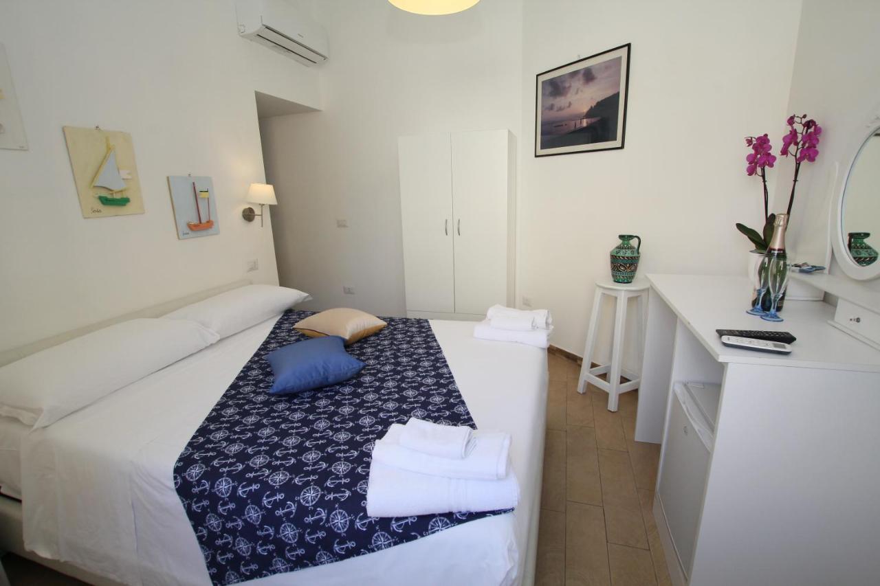 Casa Calieri Hotel Tropea Eksteriør billede